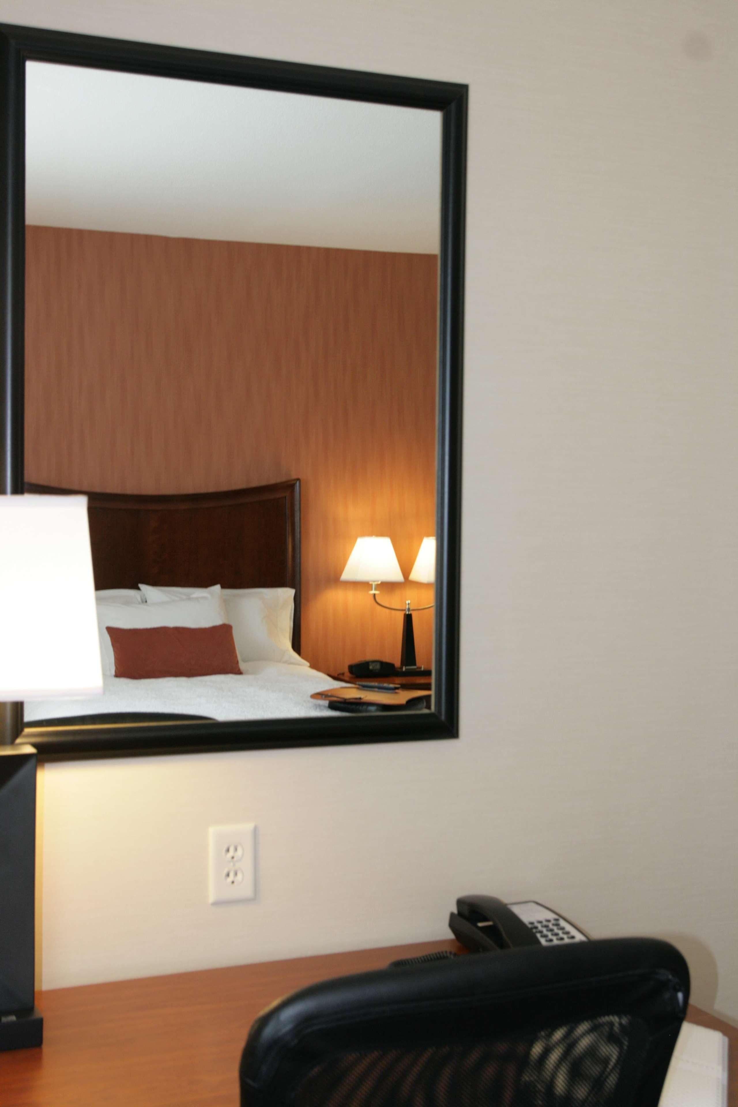 Hotel Hampton & 3*
