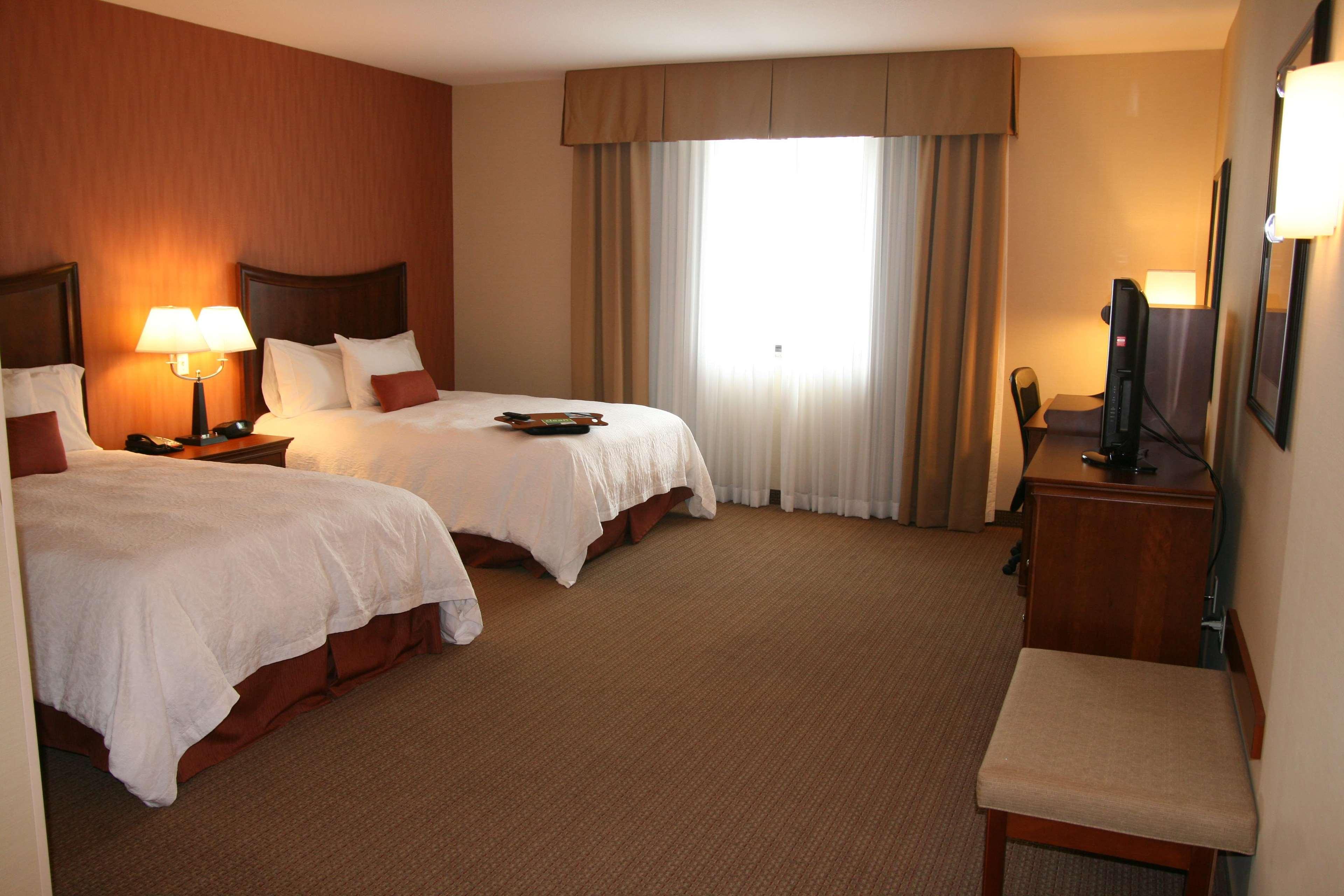 Hotel Hampton &